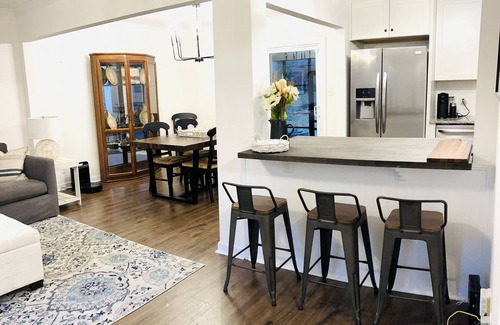 Charlotte House | Centrally located Charlotte home w/hot tub.
