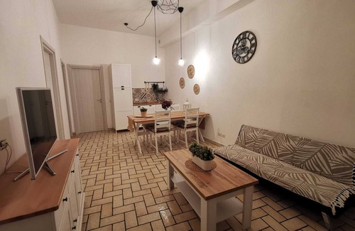 Viterbo Apartment | Centrally located, renovated 2 steps from the St. Rose car route