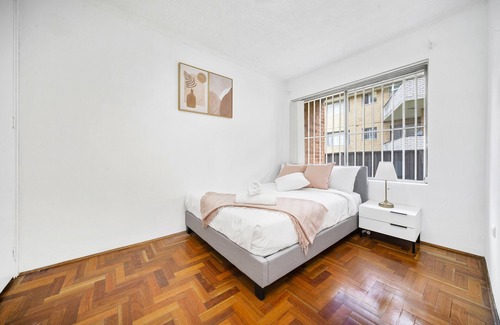 Auburn Apartment | Centrally located Stylish 2 bedroom home