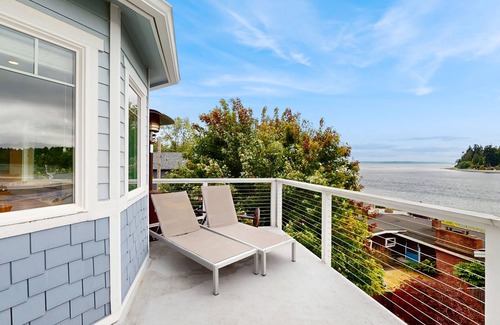 Suquamish House | Centrally located waterfront home with ocean view, home office, grill, fireplace