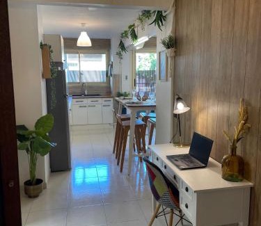 Juan-les-Pins Apartment | Centre de Juan les pins 100m plages Easy Check-in