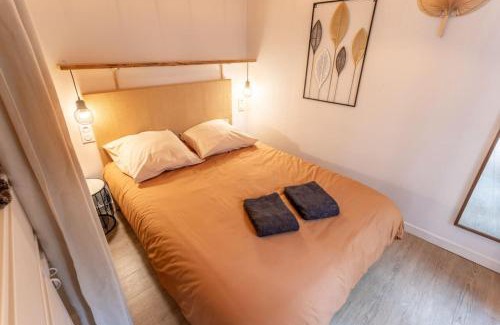 Saint - Michel Apartment | Centre ville au calme-Terrasse-parking-