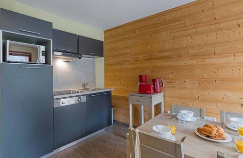 Vaujany Apartment | Centre-ville! Studio pour 4 + proche des remontées