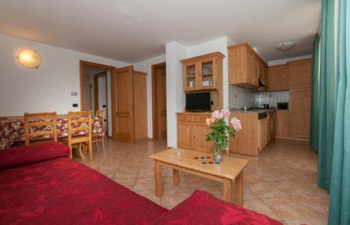 Mezzana Apartment | Centro Appartamenti Vacanze