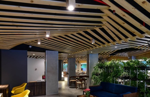 Shivajinagar Hotel | Centro
