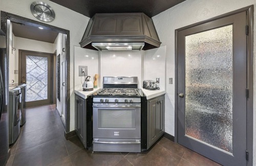 West Los Angeles Villa | Century City Spanish Villa – Executive Furnished Rental