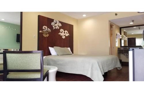 Buena Park Hotel | Century Motel Buena Park Anaheim CA 91
