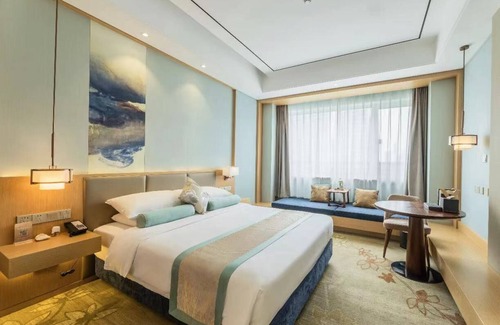 Huaiyin Hotel | Century Runhua Hotel