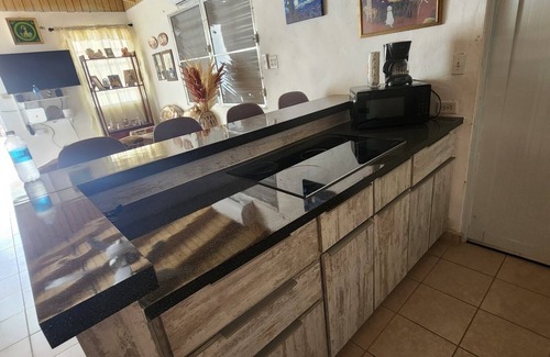 Costa House | Cerca de la Parguera, Cabo Rojo, Guanica, Playa Santa. Restaurante cerca