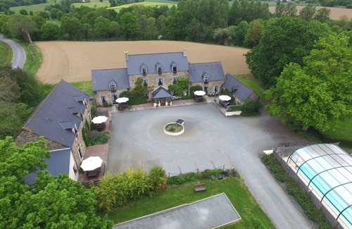 Les Champs-Geraux Cottage | Cerise, family 3 bedroom cottage