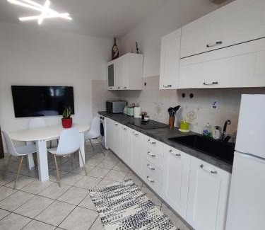 Cerro Maggiore Apartment | Cerro Flat