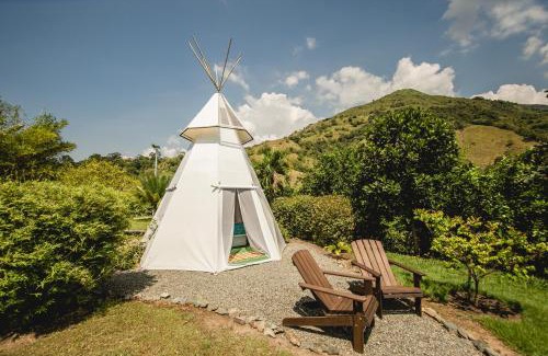 Titiribi Hotel | Cerro Tusa Glamping