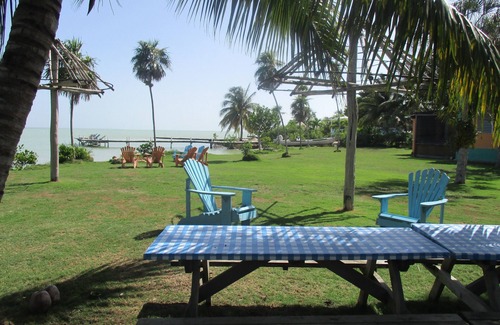 Corozal District Cabin | Cerros Beach Inn