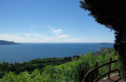 Toscolano Maderno Apartment | Cervano: Countrychic Apartment for 6-7 persons