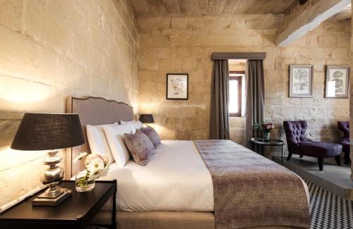 Munxar Hotel | Cesca's Boutique Hotel