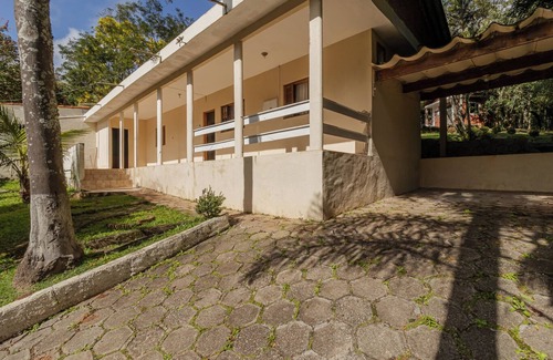 Suzano House | Chácara c wifi, churrasq, pisc, lazer,pet friendly