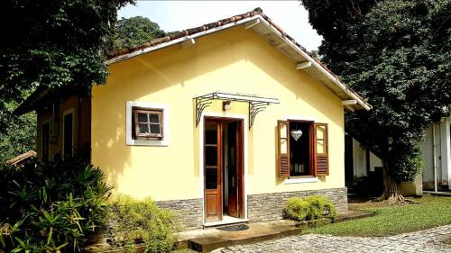 Passa Quatro House | Chácara das Lendas e Canções