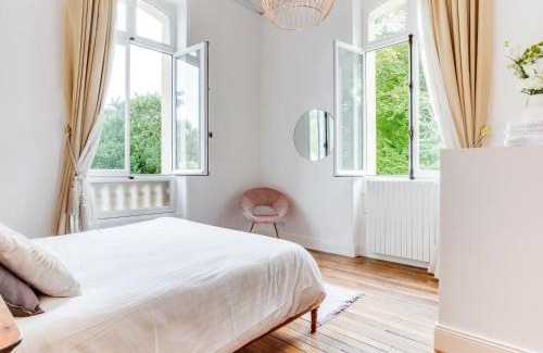Ver-sur-Mer Apartment | Château Côte de Nacre