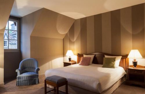Cubry Hotel | Château de Bournel