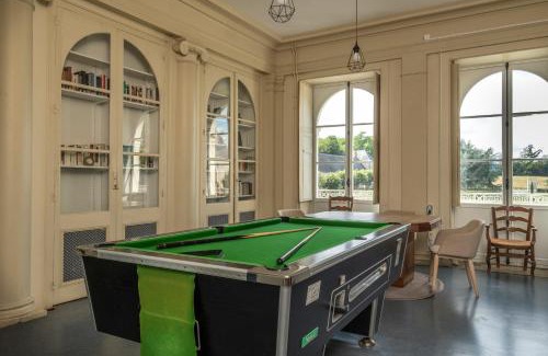 Baune Hotel | Château de Briançon, The Originals Relais