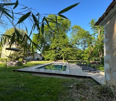Bazouges-sur-le-Loir House | Château de Marigné - Gîte de charme- 15 pl