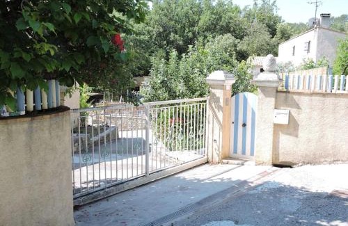 Chateaudouble Apartment | Châteaudouble : appartement au calme