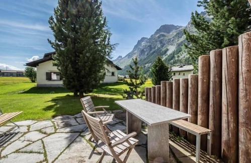 Sils-Maria Apartment | Holiday apartment Sils Maria (Sils im Engadin/Segl) for 1 - 2 persons with 1 bedroom - Holiday apa