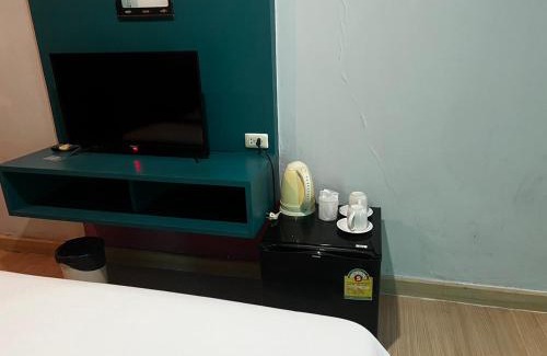 Nong Bon Apartment | Chaba Inn Srinakarin