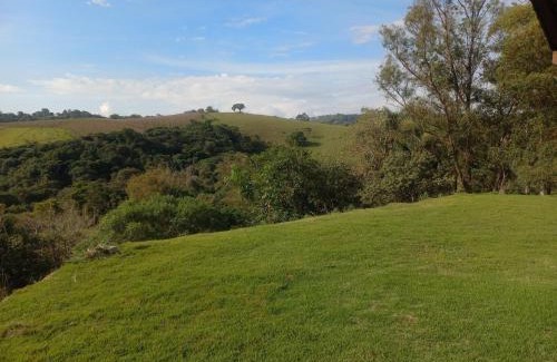 Pinhalzinho House | Chacara aconchegante em meio a natureza e paz