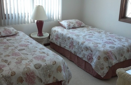Dover Beaches North House | Chadwick Beach Island 5Br 2 bth Water Front, Spacious Panoramic Bay/water views