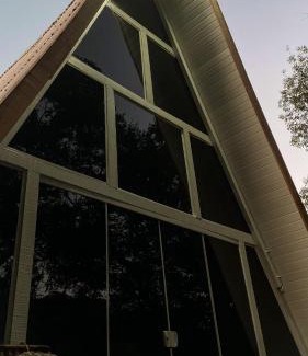 Mangueirinha Ski Chalet | Chalé A-Frame as Margens do Rio Marrecas
