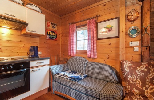 Feistritz ob Bleiburg Ski Chalet | Chalet near Lake Klopeiner with sauna