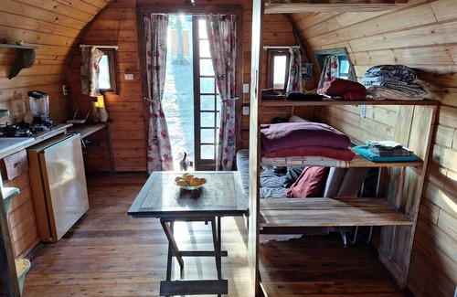 Arroio Ski Chalet | CHALÉ DO HOBBIT Ibiraquera 5.6 km from Rosa, blessed nature, incredible chalet