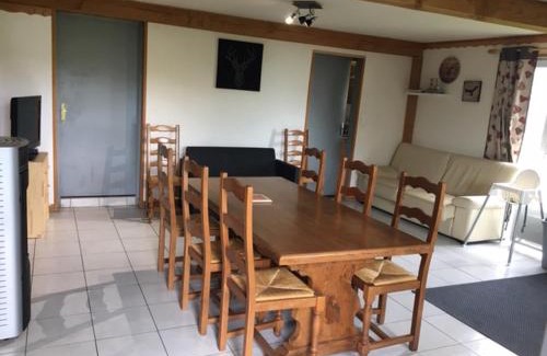 Besse-et-Saint-Anastaise Ski Chalet | Chalet à Besse 10 personnes