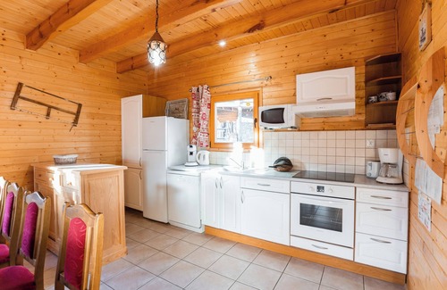 Le Devoluy Ski Chalet | CHALET 2*LUXURY,10 PERS.120m2, WIFI, SAUNA, NETFLIX, RECOMMENDED/ANCIENT RENTERS