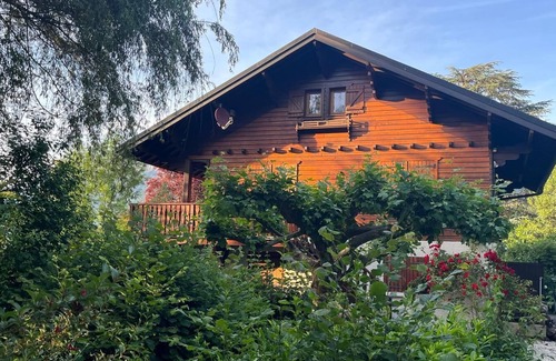 Alex Ski Chalet | Chalet (2 to 5 people) in a peaceful setting at the foot of the mountains and 10 minutes from Lake Annecy