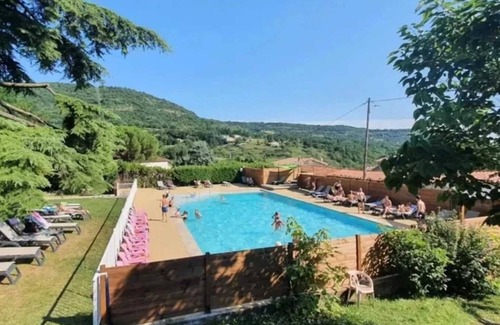 Darbres Ski Chalet | Chalet 3 étoiles - Piscine - eeigah