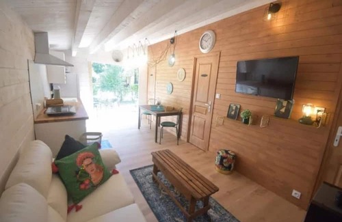 Paluds de Noves Ski Chalet | Chalet 4 étoiles - Piscine - eehfa0