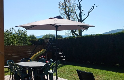 Jarmenil Ski Chalet | CHALET 4* CLOTURE (pets allowed) 8 MN CASCADES TENDON PROCHE GERARDMER SAUNA.