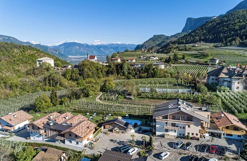 Tesimo Apartment | Chalet '5 55m²' with Mountain View, Shared Pool and Wi-Fi