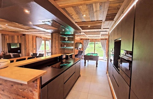 Villarembert Ski Chalet | Chalet 5* · pied des pistes · Spa