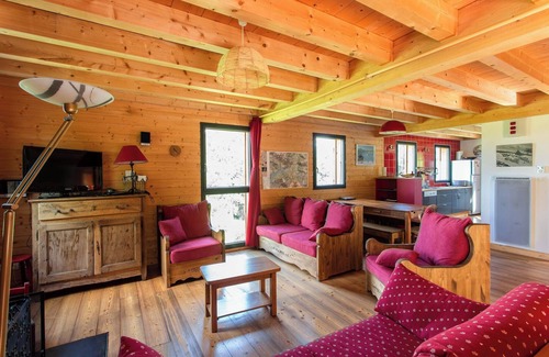 Les Sagnieres Ski Chalet | Chalet 6-12 peoples, South of France, Crots near Embrun Serre Ponçon Lake