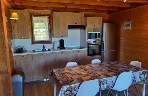 Saint-Genes-Champespe Ski Chalet | Chalet 6 people near Super-Besse
