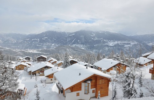 Anzere Ski Chalet | chalet - 9 rooms - 10/12 persons