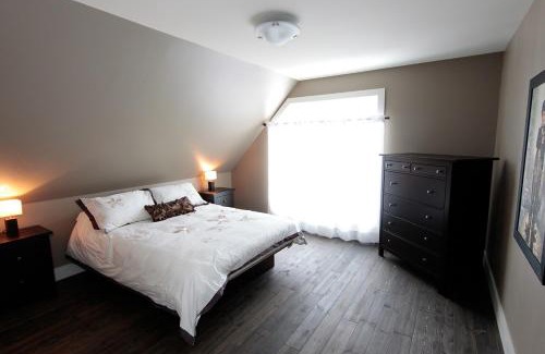 Stoneham Ski Chalet | Chalet 9028 Chemin des Alpages by Les Chalets Alpins