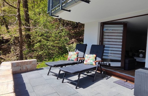 Heringhausen Apartment | Chalet am Diemelsee vacation apartment with terrace in Sauerland Willingen Winterberg