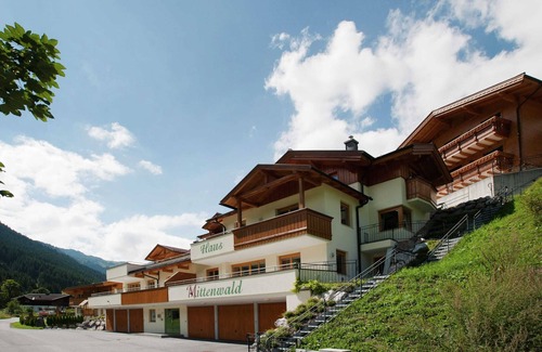 Saalbach-Hinterglemm Ski Chalet | Chalet Apartment in ski Area Saalbach-hinterglemm