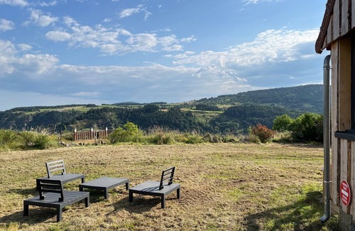 Arlempdes Ski Chalet | Chalet Autonome en Pleine Nature au Coeur des Gorges de Loire