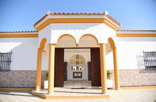 Lora Del Rio House | Chalet Bella Vista