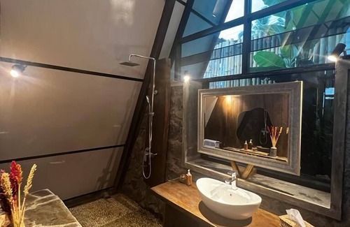 Tosari Hotel | Chalet Bromo lounge & lodge